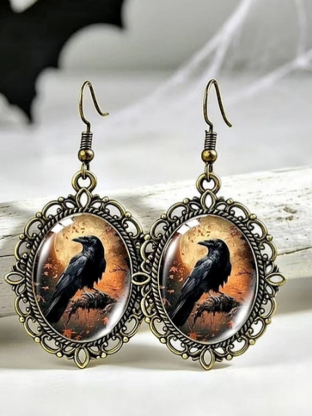 Vintage Style Gothic Crow Punk Raven Earrings in Black New